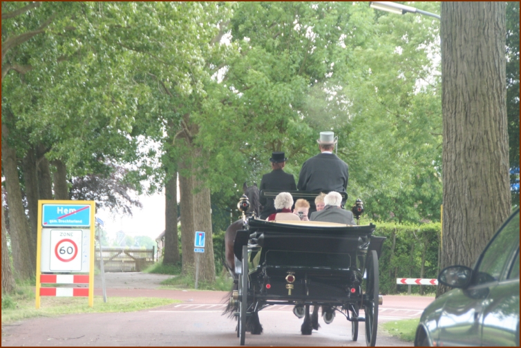 935 Willy & Gerard 087 Met de Koets